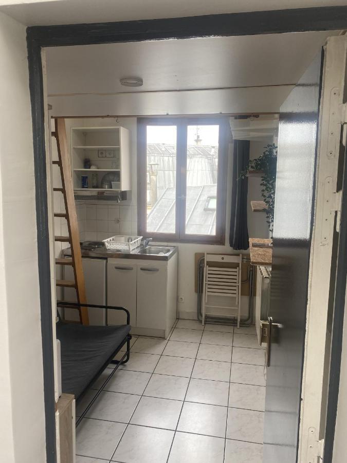 Sacre Coup De Coeur - Studio Apartman Párizs Kültér fotó